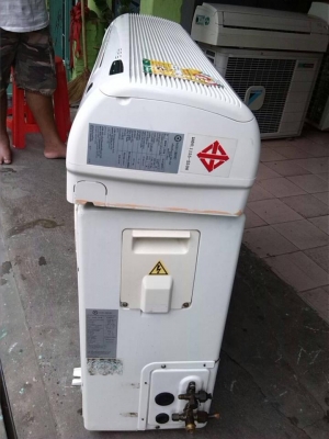 **** ขายแอร์ SAIJO DENKI 12500 BTU สภาพสวย ****