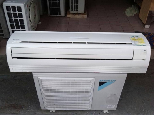 **** ขายแอร์ DAIKIN 12500 BTU สภาพสวย ****