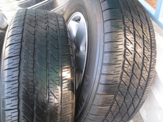 ขายล้อแม็ก Toyota vigo 17"x7.5" et 30 6รู 139+ ยางปี 10,3 เส้นและปี 11,1 เส้น(081-3747940)