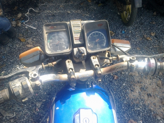 ลุงทุม หัวเขา   ติดต่อ 086  764   5698