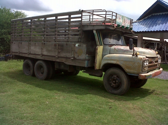 ขาย 10 ล้อห้วยาวเพลาเดียวครับ