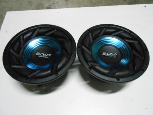 ลำโพง 8 นิ้ว BOSS v 2