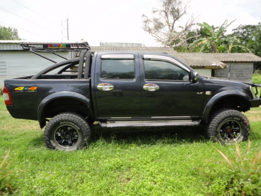 ISUZU D-MAX ขับ 4X4 เครื่อง 3000 ปี 2003 สีเดิมๆทั้งคัน พร้อมใช้ ISUZU D-MAX ขับ 4X4 เครื่อง 3000 ปี 2003 สีเดิมๆทั้งคัน พร้อมใช้