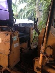 ขายรถแทรคเตอร์KOMATSU D20P-5ใบมีดหน้าสไล้รอบทิศทางรถพร้อมใช้สนใจโทร081-9701072