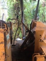 ขายรถแทรคเตอร์KOMATSU D20P-5ใบมีดหน้าสไล้รอบทิศทางรถพร้อมใช้สนใจโทร081-9701072