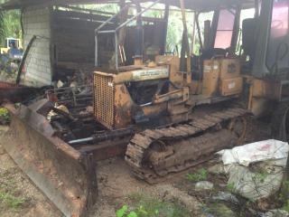 ขายรถแทรคเตอร์KOMATSU D20P-5ใบมีดหน้าสไล้รอบทิศทางรถพร้อมใช้สนใจโทร081-9701072
