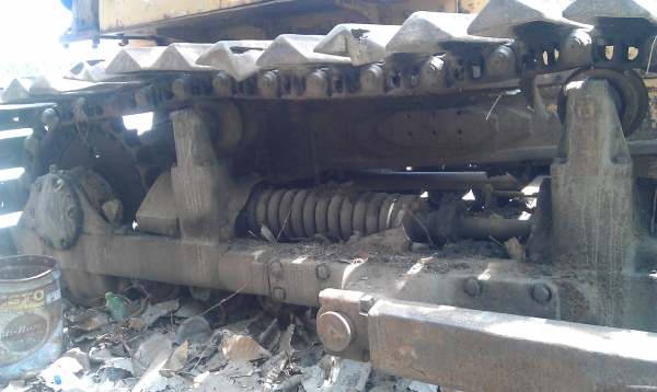 ขายรถแทรกเตอร์D5ฺB จอดไว้ไม่ได้ใ้ช้งานแล้ว ขายรถแทรกเตอร์D5ฺB จอดไว้ไม่ได้ใ้ช้งานแล้ว