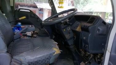 รถอิซูซุ 6 ล้อดั้ม 150 แรงม้า  ปี 53 / ปี 50 ( มีขาย 2 คัน )   สนใจติดต่อ 081 - 6079515