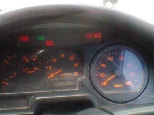 รถอิซูซุ 10 ล้อดั้ม FXZ 270 แรงม้า ปี 51  ( รถวิ่ง 29x,xxx กม. )  สนใจติดต่อ 081 - 6079515