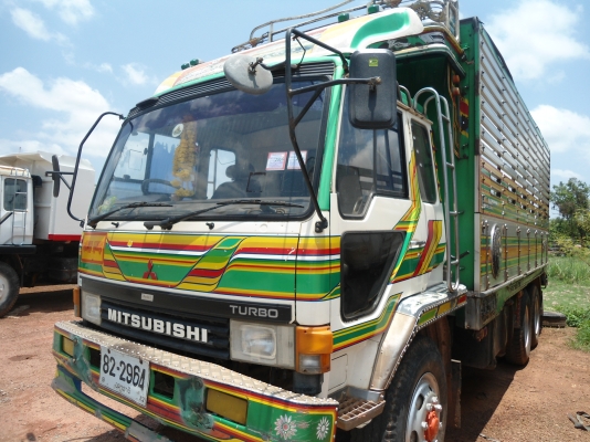 ขายด่วนไอ้หลงโบซีเรียนสูง MITSUBISHI FN527MTF6737 สองเพลาไม่ดั้มกระบะมิเนียมสวยจัดมีลำโพงลากลูกสภาพพร้อมใช้สุดๆรีบโทร 0843923995 0811838154 ขายด่วนไอ้หลงโบซีเรียนสูง MITSUBISHI FN527MTF6737 สองเพลาไม่ดั้มกระบะมิเนียมสวยจัดมีลำโพงลากลูกสภาพพร้อมใช้สุดๆรีบโทร 0843923995 0811838154