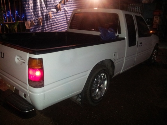 isuzu มังกร  สภาพสวยพร้อมโอน