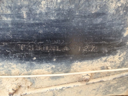 รถฮีโน่ 10 ล้อดั้ม FM3H  195 แรงม้า  สนใจติดต่อ 081 - 6079515