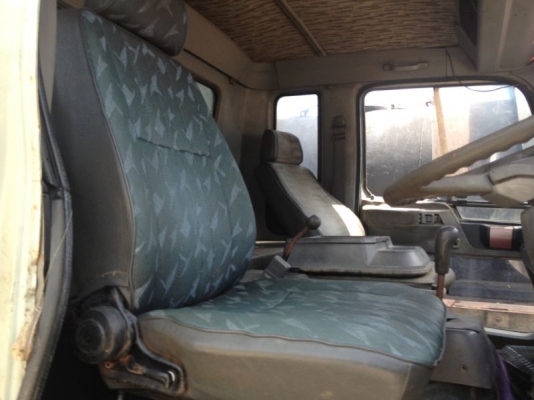 รถฮีโน่ 10 ล้อดั้ม FM3H  195 แรงม้า  สนใจติดต่อ 081 - 6079515