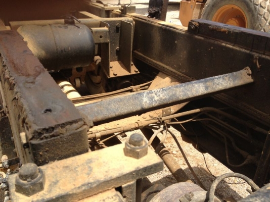 รถมิตซู 10 ล้อดั้ม TF  220 แรงม้า ( มีเทอร์โบ )  สนใจติดต่อ 081 - 6079515