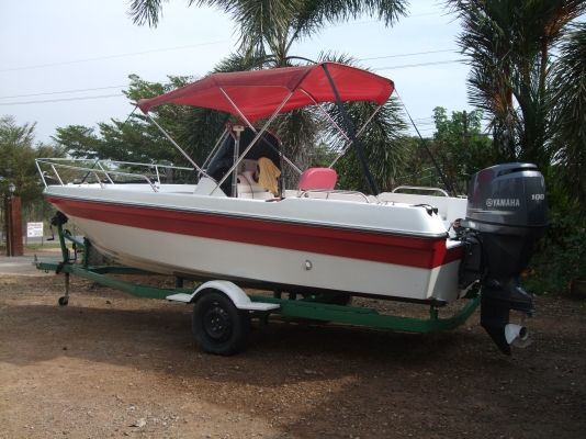 ขายเรือสำหรับตกปลาในทะเล ราคาประมาณ 600,000 บาท