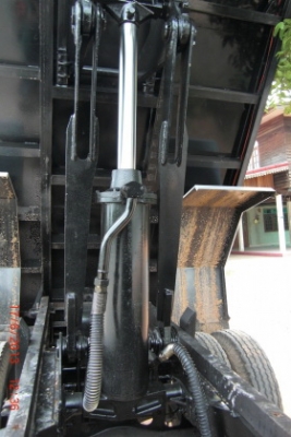 ***ขายแล้วครับขอบคุณ Truck2hand ขาย 6ล้อดั๊มสภาพสวยจัด  HINO FB4JGKA-140HP ห้างแท้ปี44 เครื่องเดิมJO5C 140HP แห้งกริ๊บไม่มีเยิ้มแรงจริง ช่วงล่างแน่นคัสซีสวยมากไม่มีผุไม่มีบวม กระบะดั๊มเหล็ก6ตันต่อใหม่สดๆสภาพสวยจัดไม่มีผุ ยาว3.6ม.หัวบางภายในสวยมากคอนโซลครบ