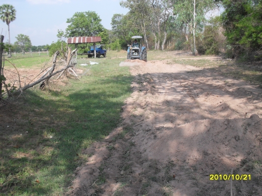 ขายรถไถ Isaki TL3200 32แรง 4WD มีดันหน้า ผานหลัง ผาน5พวงมาลัย เพาเวอร์ เครื่องดี ดันดี ไถดี