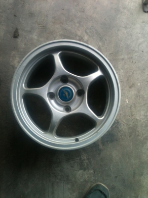 ขายล้อลายPro1 ขอบ15 กว้าง7 4/114 ออฟ35 เดิมๆ 95\% ถูกๆ 8000.-