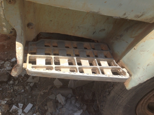 ขาย 10ล้อ2เพลาติดโม่ปูน HINO FM-187LA เครื่องวางใหม่HO7C 185HP (ใบคุม) แห้งๆแรงดีไม่เยิ้ม ช่วงล่าง2เพลาเดิมคัสซีสวยไม่ผุไม่ดาม หัวบางมีผุนิดหน่อย ภายในพอใช้ เบรคเดิม ยางพอใช้10เส้น พร้อมโม่ปู 5คิว แบบโซ่ สภาพดี ใช้งานได้ปกติ (ยังไม่ได้แจ้งติดตั้ง) ขายตามส