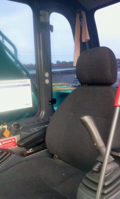 KOBELCO YN12 มีเอกสารจากห้างค่ะ KOBELCO YN12 มีเอกสารจากห้างค่ะ