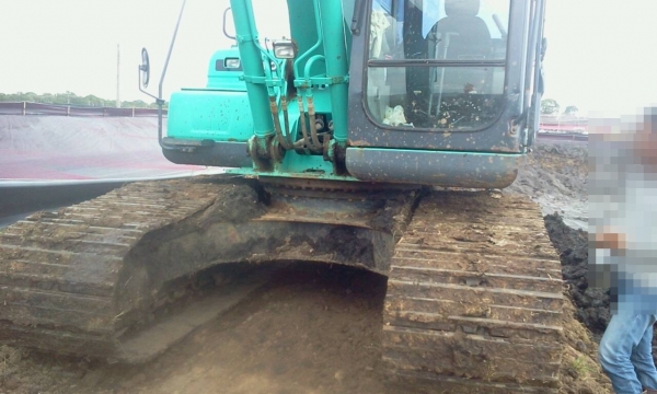 KOBELCO YN12 มีเอกสารจากห้างค่ะ KOBELCO YN12 มีเอกสารจากห้างค่ะ