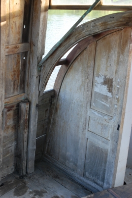 ขายเรือกระแชงโบราณไม้สักทั้งลำ 200,000 บาท Sale antique wooden boat Krachaeng was pretty nice ship 200,000 THB ขายเรือกระแชงโบราณไม้สักทั้งลำ 200,000 บาท Sale antique wooden boat Krachaeng was pretty nice ship 200,000 THB