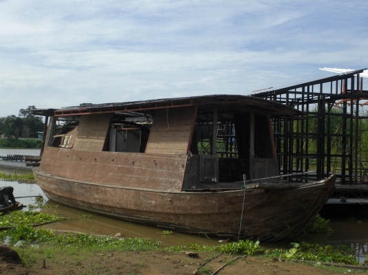 ขายเรือกระแชงโบราณไม้สักทั้งลำ 200,000 บาท Sale antique wooden boat Krachaeng was pretty nice ship 200,000 THB