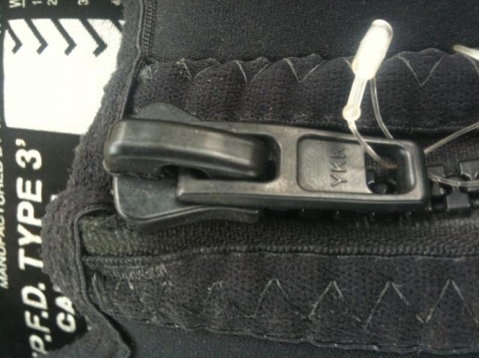 ขายเสื้อชูชีพ ขับเจ๊ต/กีฬาทางน้ำ ของนอก ใหม่กริ๊บ ออสเตรเลีย เบอร์ L