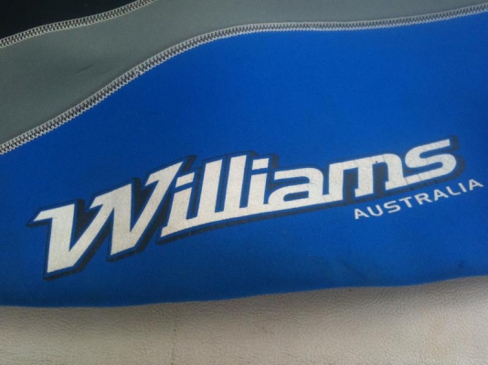 ขายเสื้อชูชีพ ขับเจ๊ต/กีฬาทางน้ำ ของนอก ใหม่กริ๊บ ออสเตรเลีย เบอร์ L