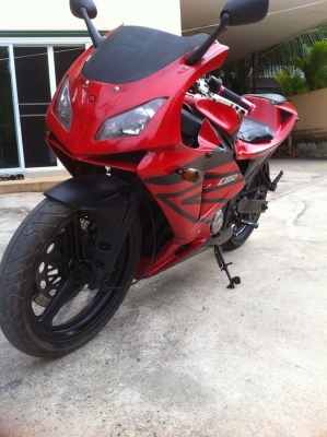 cbr250 4 สูบ ทะเบียนแท้ โอน ไม่ขาดต่อ แฟริ่ง 600 เครื่องดีมาครับ cbr250 4 สูบ ทะเบียนแท้ โอน ไม่ขาดต่อ แฟริ่ง 600 เครื่องดีมาครับ