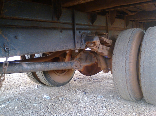 NISSAN CABAL ยาว 4.3เมตร วางเครื่องอีซูซุ 85 เกียร์สั้น ภายในสวยครบ สีสวย กะบะไม้อย่างดี คัชชีสวยที่สุดในรุ่น