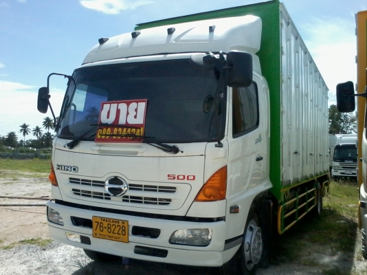 HINO  6 ล้อตู้ 10 บาน ตู้ต่อใหม่ยาว 7.20 เมตร