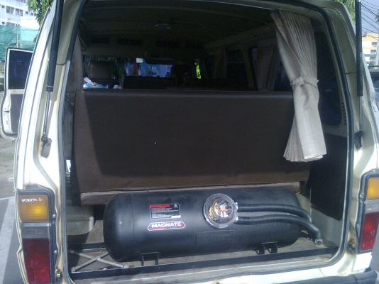 ขายรถตู้โตโยต้า ไฮเอท