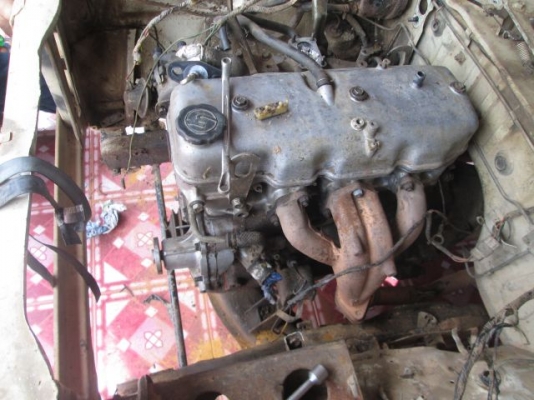 เครื่อง มาสด้า 1300 + เกียร์ 4 speed 8500