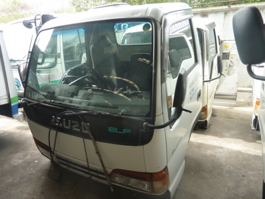 หัวเก๋ง ISUZU NPR การ์ตูน สูง D878