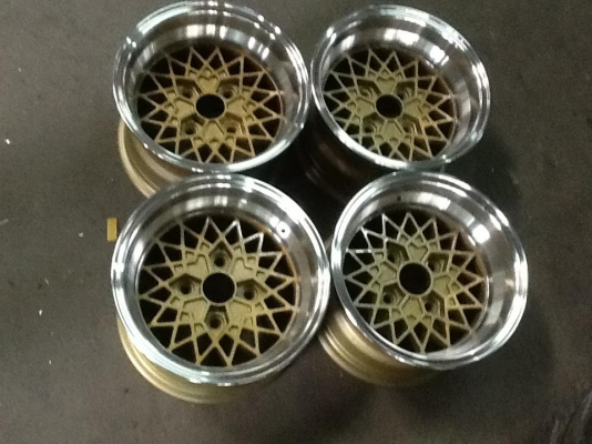 ขายล้อ 4/114 กว้าง 8 นิ้ว ขอบ 13