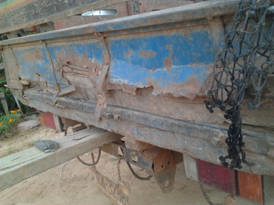 ขาย6ล้อช่วงล่างใหญ่ ราคาเบาๆ(รูปเยอะ)  ISUZU KS 110HP ปี30 เครื่องวางใหม่4BD1 110HPฝาขาว ยอดนิยม ฟิตมาใหม่ แห้งๆแรงดี อึด ทน ไม่เยิ้ม ช่วงล่างใหญ่ติดFหลัง คานหน้าเดิม คัสซีไม่สวยต้องเก็บ กระบะยาว4.30ม.พื้นไม้ดีมีต้องเก็บนิดหน่อย คอกไม้สูงสวยไม่ผุ หัวบางเด