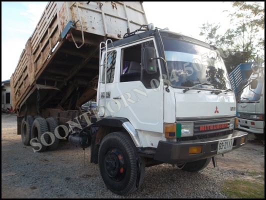 ขายด่วน รถบรรทุก 10 ล้อ ดั้ม MITSUBISHI FUSO 527M-TD 195 แรง สภาพเดิมๆ พร้อมใช้งาน ราคาสุดคุ้ม