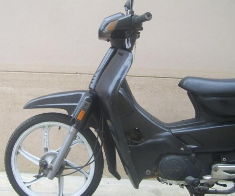 ขาย Honda Dream 100cc   จดทะเบียนปี 40 พรบ.หมด ก.ค.56