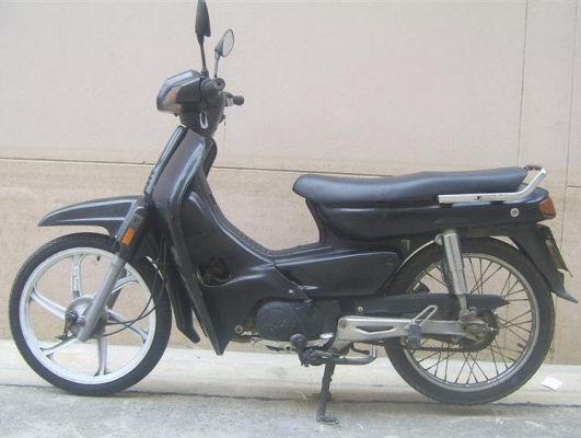 ขาย Honda Dream 100cc   จดทะเบียนปี 40 พรบ.หมด ก.ค.56