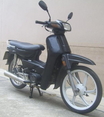 ขาย Honda Dream 100cc   จดทะเบียนปี 40 พรบ.หมด ก.ค.56