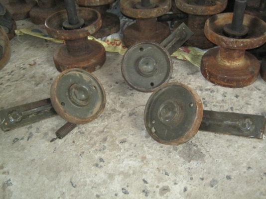 ลอนเลอร์ รถเกี่ยวข้าว KUBOTA  รุ่น DC60,68,70,95 มือสองสภาพดี