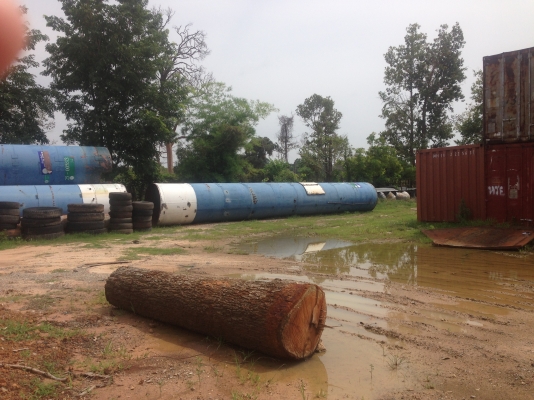 ขาป้ายโฆษณา