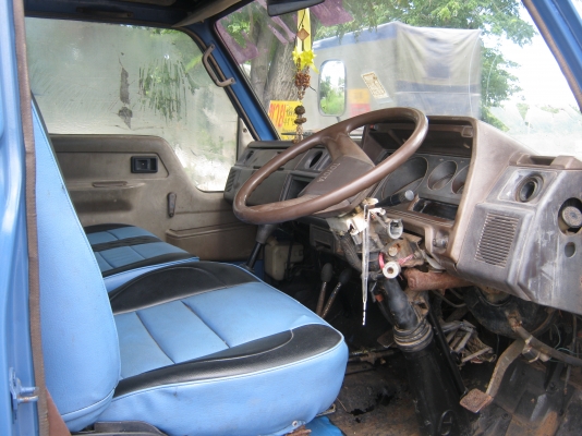 ขาย6ล้อดั้มโตโยต้า BU 91 14B 115 แรงม้าตัวใหญ่ 3 ใบปัดพร้อมใช้งาน ขาย6ล้อดั้มโตโยต้า BU 91 14B 115 แรงม้าตัวใหญ่ 3 ใบปัดพร้อมใช้งาน