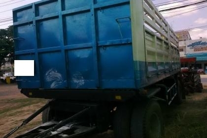 ขายหางพ่วงสองเพลาดั้มพ์ ค่ายพนัส ปี 38 ยาว 6.4 เมตร สภาพพร้อมใช้ โทร 088-4501277 ตลอด 24 ชม.