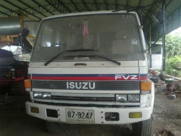 ขายเทรนเลอร์รถเกี่ยวข้าว อีซุซุ ร็อกกี้ 175แรง  สองเพลง