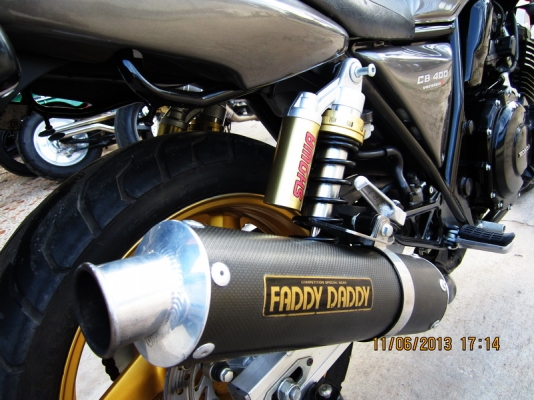 CB400 ปี98 VerS ทะเบียนพร้อมโอน รถสวยกริฟ