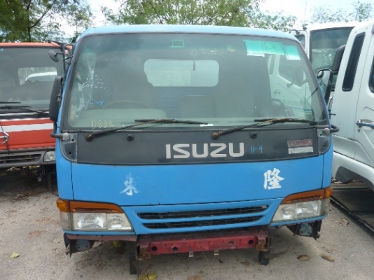 หัวเก๋ง ISUZU NPR การ์ตูน D822