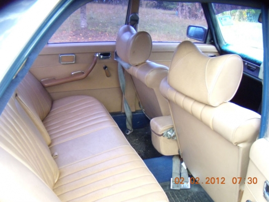 benz 240 d วางเครื่องติดแก็ส ลดให้70,000 บาท