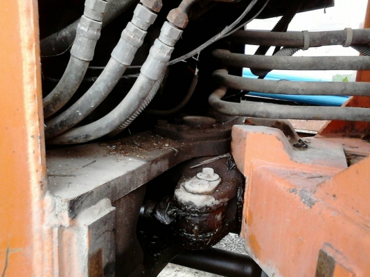 ขายด่วนรถตักล้อยาง TOYOTA STDL8 JOB FIGTHER 320000